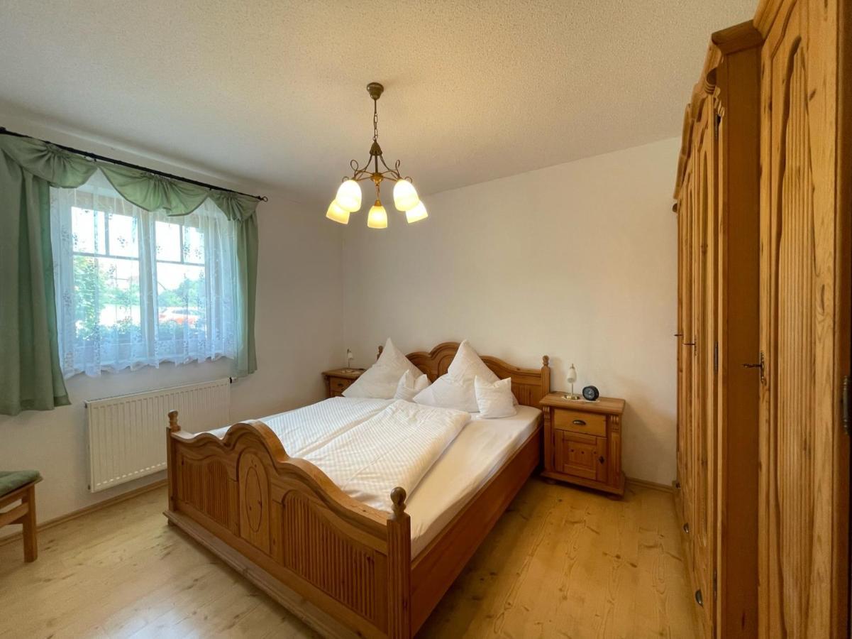 Ferienwohnungen Am Kirchberg Kapplblick Neualbenreuth Esterno foto